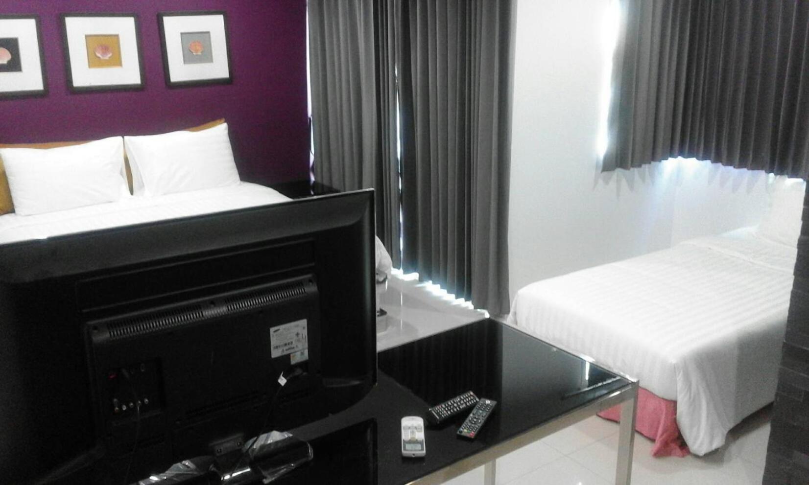 The Ztand By Airport Phuket Hotel Ban Bo Han Bagian luar foto